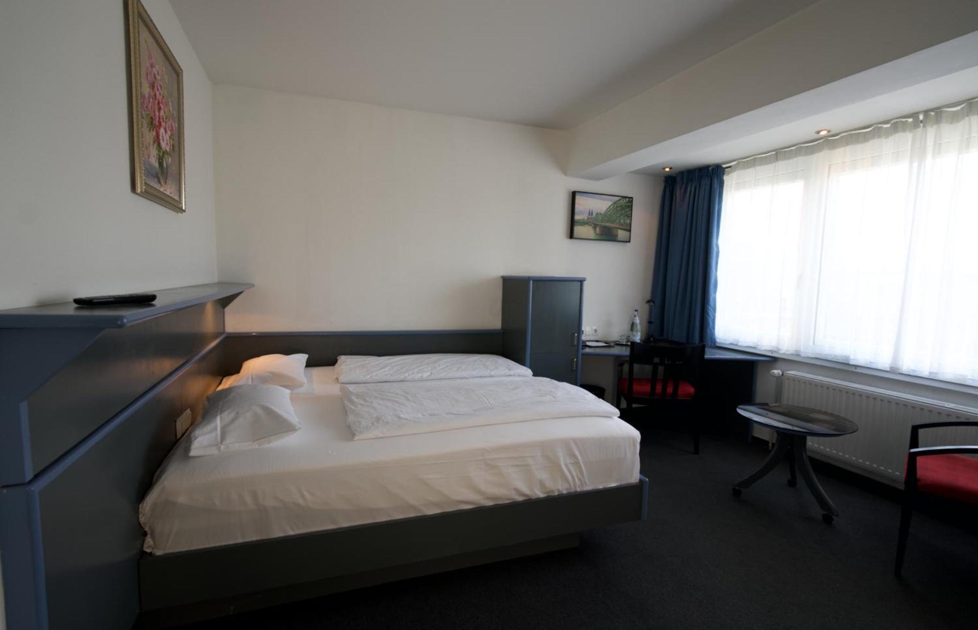 Hotel Merian Кельн Екстер'єр фото
